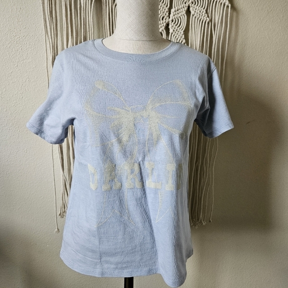 Light Blue Graphic Darlin' T-Shirt L - Picture 1 of 6